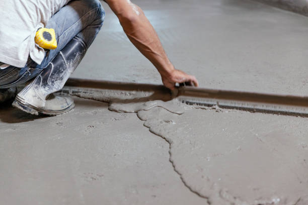 Best Concrete Driveway Installation in Ellsworth, KS